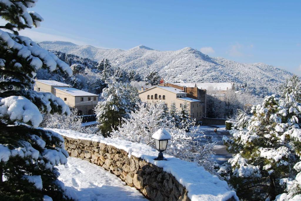 Masia Del Cadet เอสปลูกา เด ฟรังโกลิ ภายนอก รูปภาพ